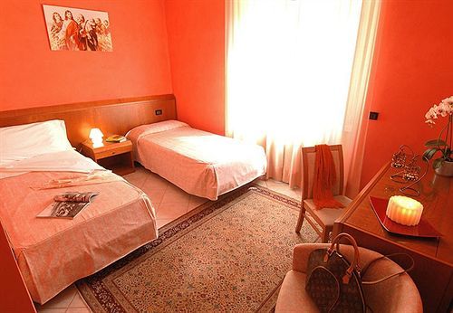 Hotel San Gerolamo Vercurago Dış mekan fotoğraf